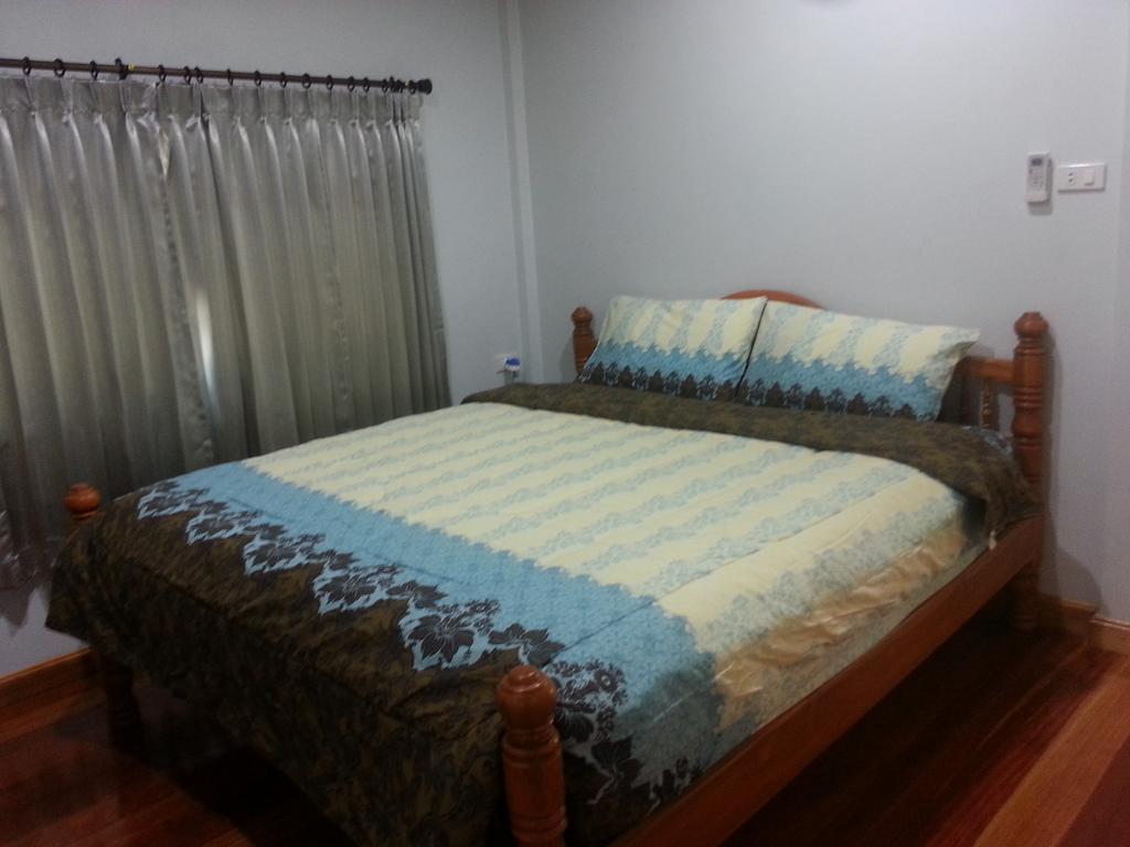 Reuan Phaolai Bophut Kamer foto